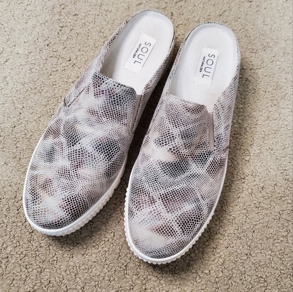 SOLD 🌟 𝅺naturalizer SOUL Truly Mule Snakeskin Slip On Sneaker Size 9 NWOT - Picture 5 of 15